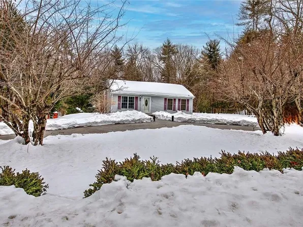 173 Quanapoag Rd, East Freetown, MA 02717