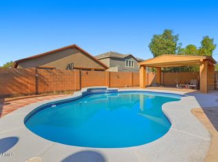6826 S 41st Dr, Phoenix, AZ 85041