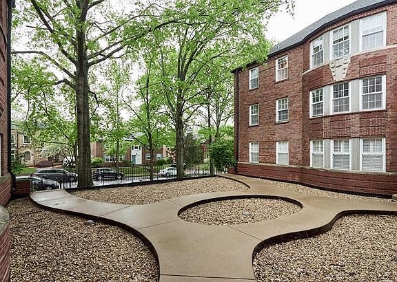 2nd image of 7545 Wellington Way APT 3A
