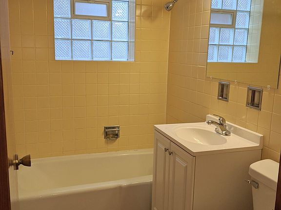 4th image of 425 Bethel Dr APT 1N