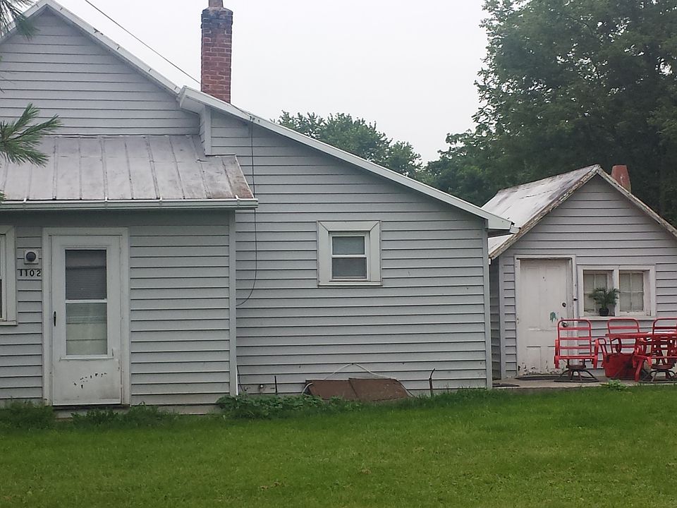 2nd image of 1102 Sycamore St