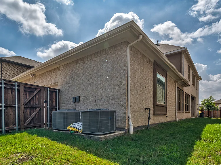 534 Evergreen Dr — Photo 54