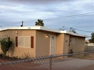 1701 Ardmore St, Las Vegas, NV 89104