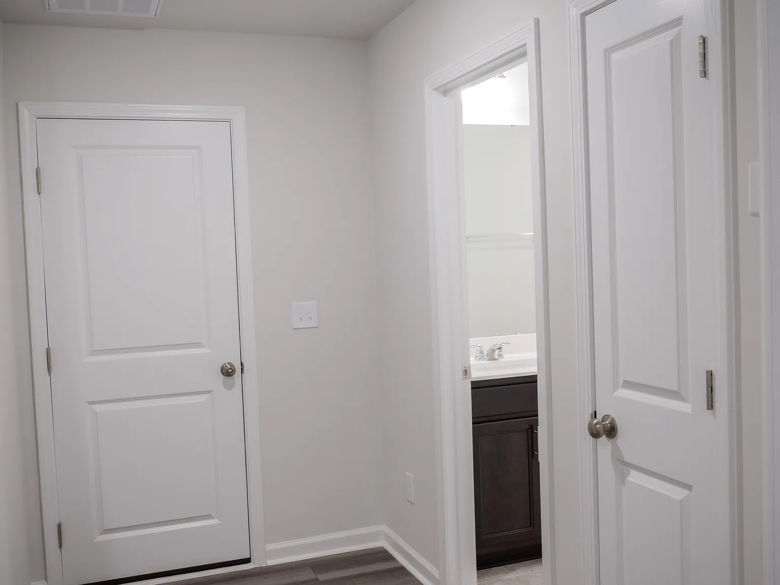 4016 Silver Oak Ln — Photo 4