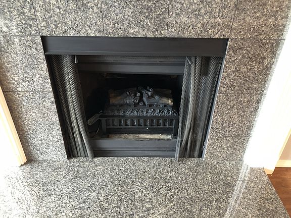 5th image of 1010 N J St APT 6