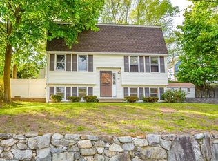 34 Doyle Ave, Dracut, MA 01826