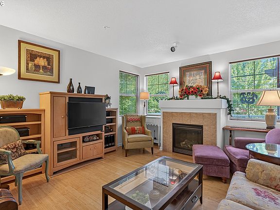 2nd image of 10813 SW Canterbury Ln Suite 104