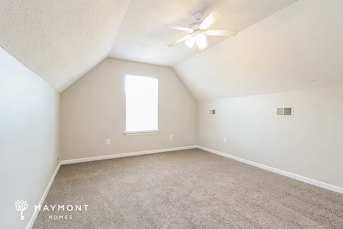 102 Revis Creek Ct — Photo 10
