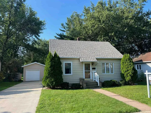 1012 PARK STREET, Marshfield, WI 54449