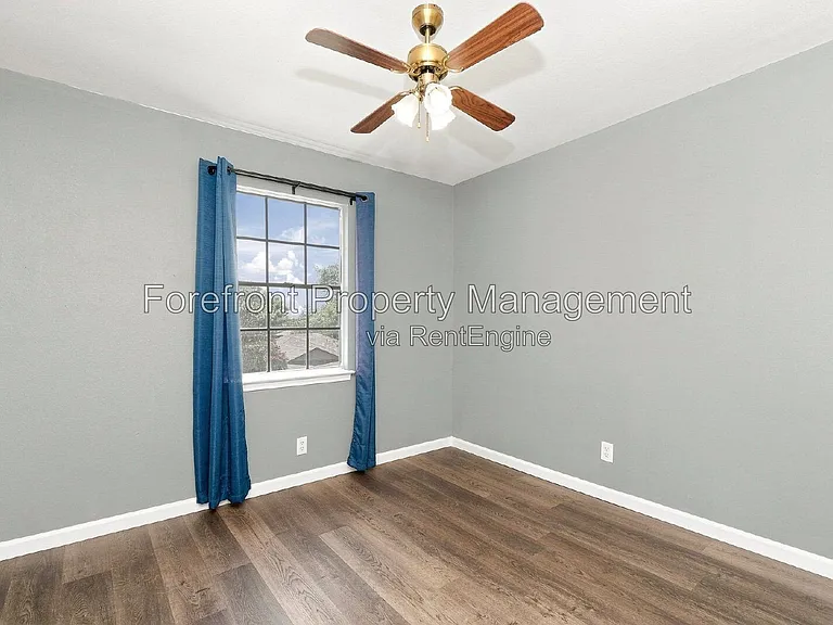 6023 Broadmeadow — Photo 13