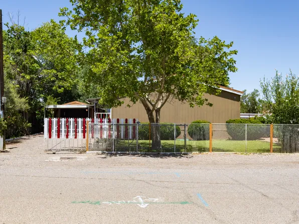 1639 Ferris Ave SW, Albuquerque, NM 87105