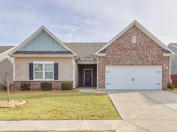 4444 Kendrick Cir, Loganville, GA 30052
