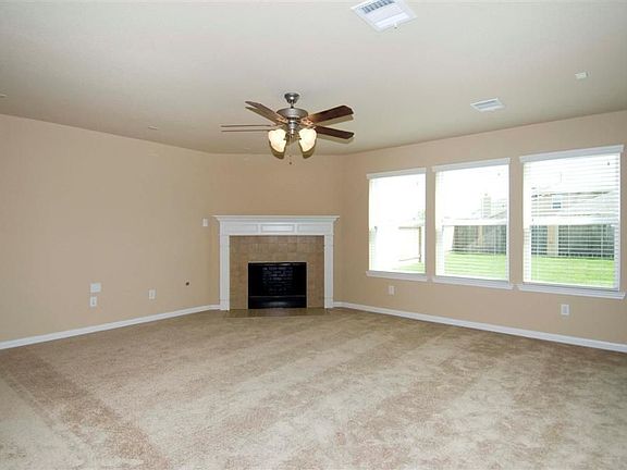 4th image of 10178 Hidden Creek Falls Ln