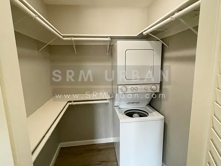 2543 A St #16 — Photo 8