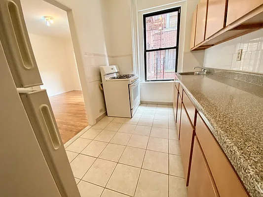 Rented by Corcoran | media 7