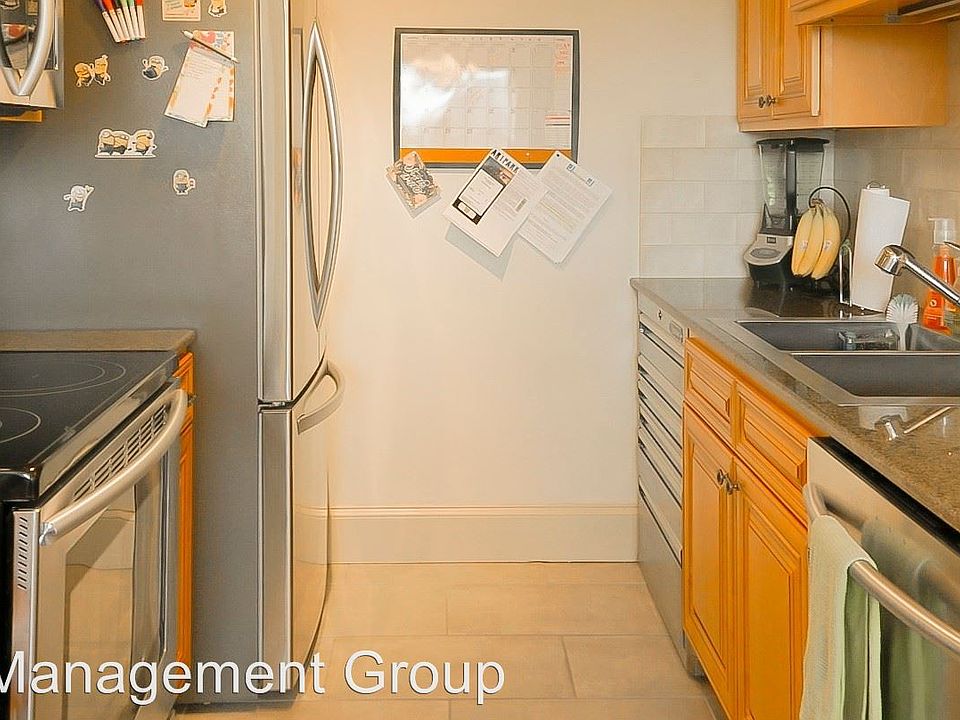 1st image of 171 Linwood Ave APT 5B