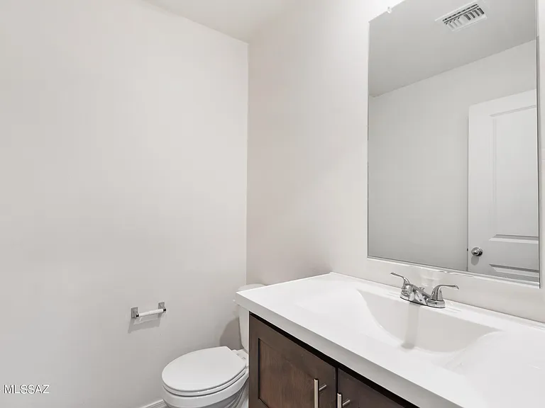 5996 S Antrim Loop — Photo 8