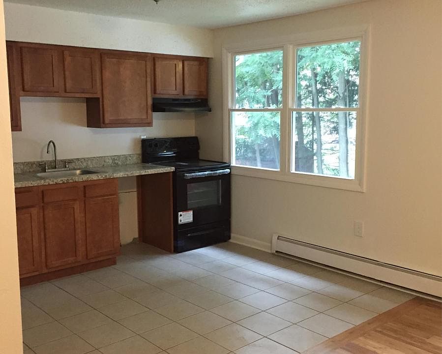 1st image of 48 S Lake Ave APT 14