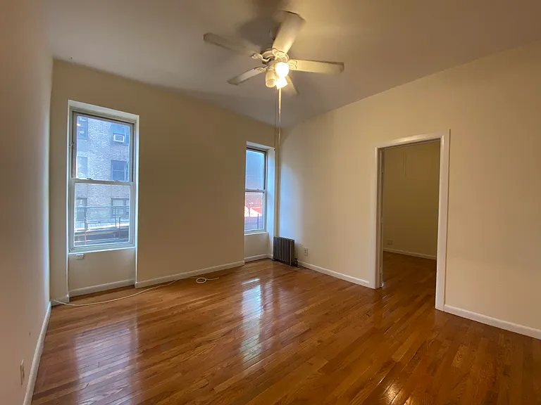 215 W 116th St #2F — Photo 3