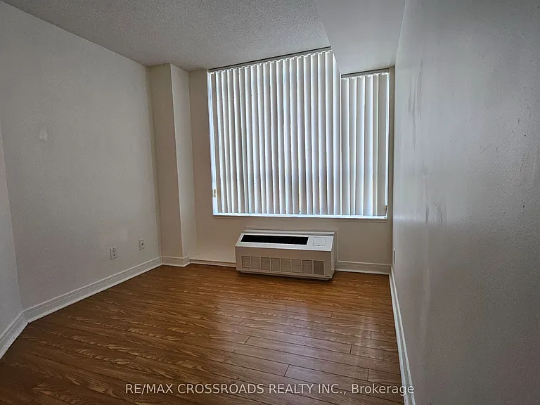 35 Bales Ave #501 — Photo 9