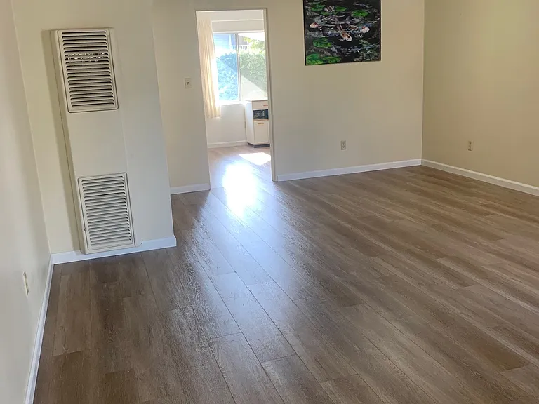 358 Bard St — Photo 14