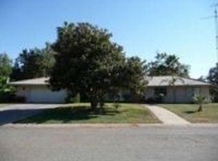 1436 Fairway Dr, Olivehurst, CA 95961