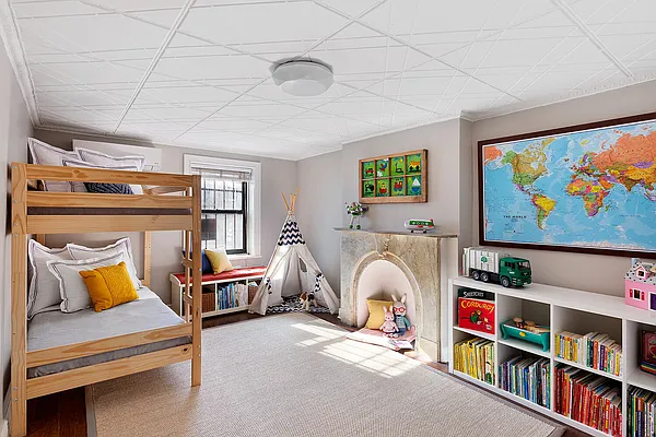 Sold by Compass | media 8