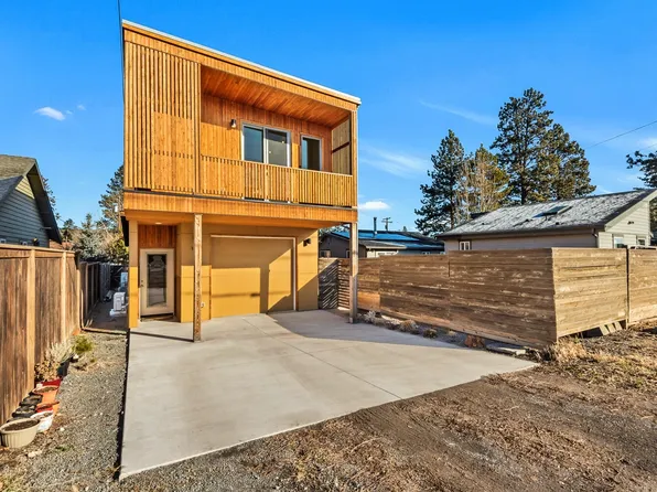 1325 Albany Ave #2, Bend, OR 97703