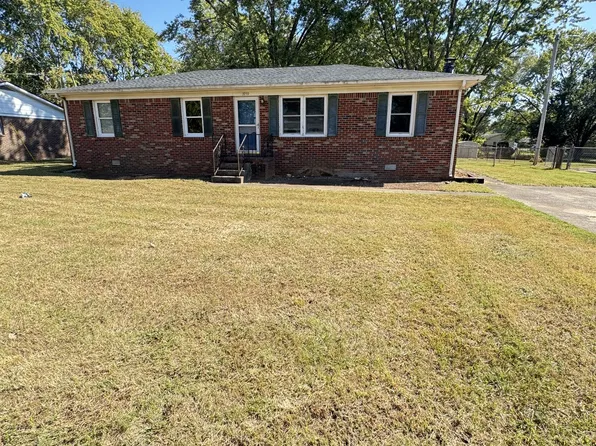 3959 Tanglewood Dr, Hopkinsville, KY 42240
