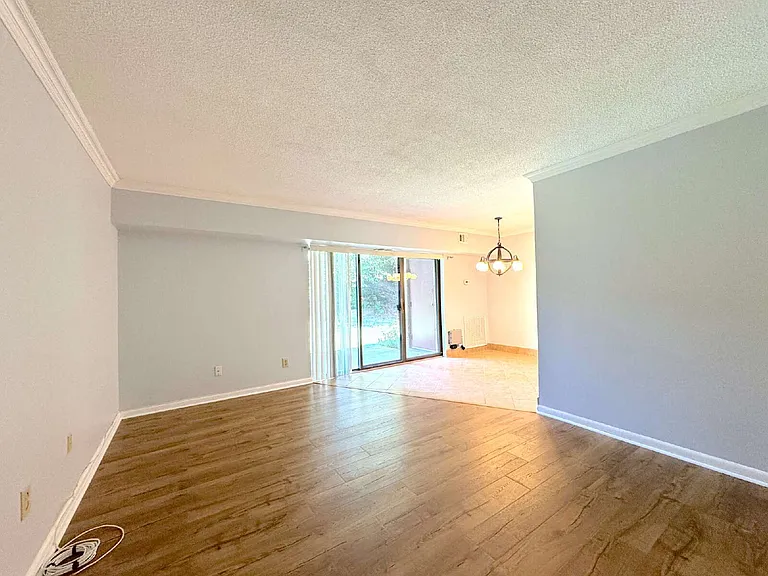 11606 Stoneview Sq #1B — Photo 11
