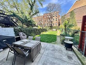411 Park Place, #1