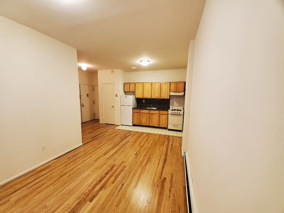 1st image of 5704 Van Horn St APT 1