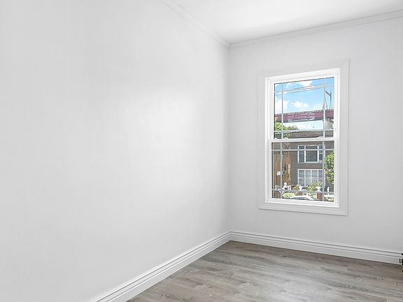 5th image of 24-11 Ditmars Blvd #2F