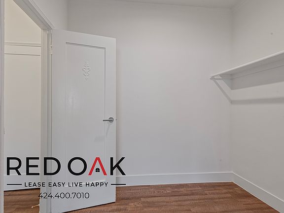 5th image of 859 S New Hampshire Ave #203