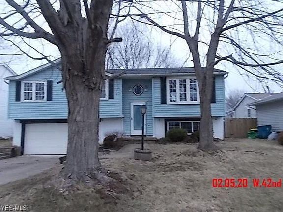 2nd image of 2108 W 42nd St