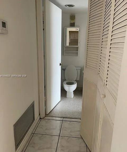 1200 NE Miami Gardens Dr #702W — Photo 9