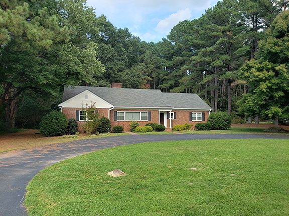 2nd image of 212 Forest Hill Dr