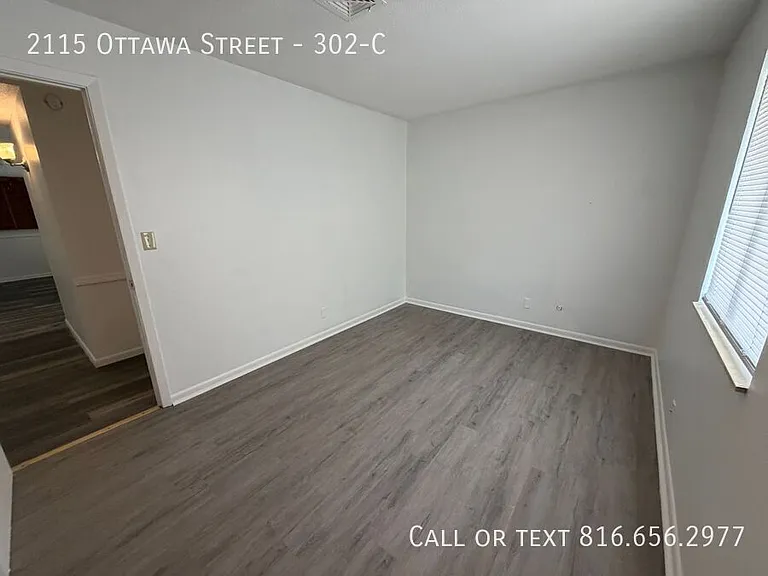 2115 Ottawa St #302C — Photo 32