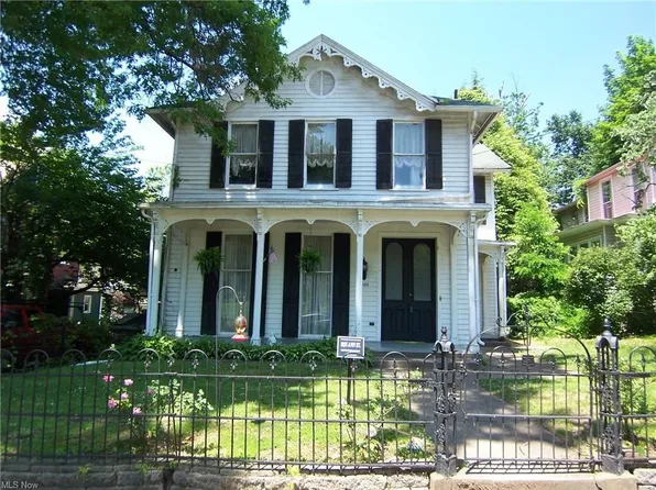 1035 Ann St, Parkersburg, WV 26101