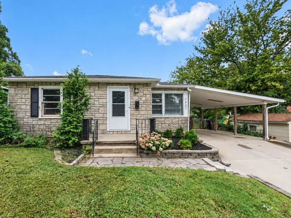 1821 Merriwether Cpe, Girardeau, MO 63073