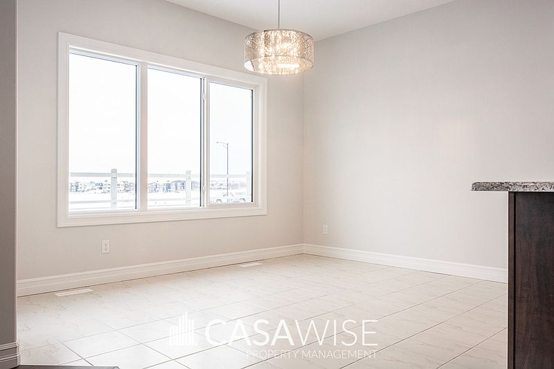 Edmonton House for rent - 4 Bedrooms — photo 3