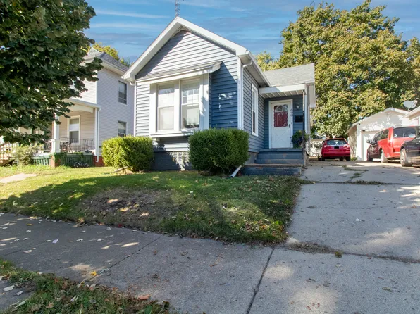 608 E Market St, Bloomington, IL 61701