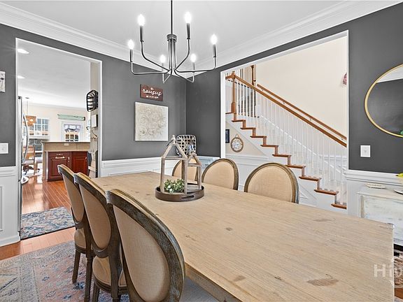 5th image of 411 Plantation Place