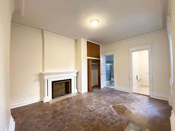 3rd image of 141 W 72nd St APT 3