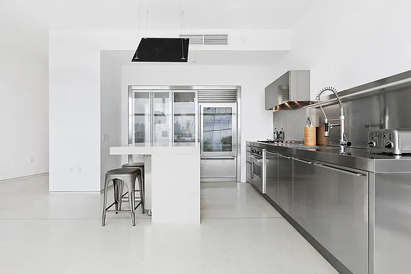 Sold by Compass | media 6