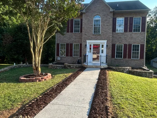 4924 Pine Glen Rd NE, Roanoke, VA 24019