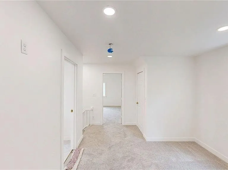 912 Ohio Ave — Photo 27