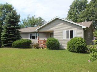 603 Crawford Ave, Houghton Lake, MI 48629