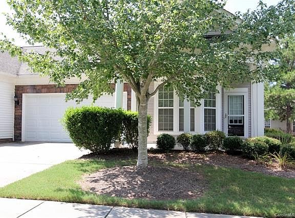 2nd image of 2022 Sweetleaf Dr #3001