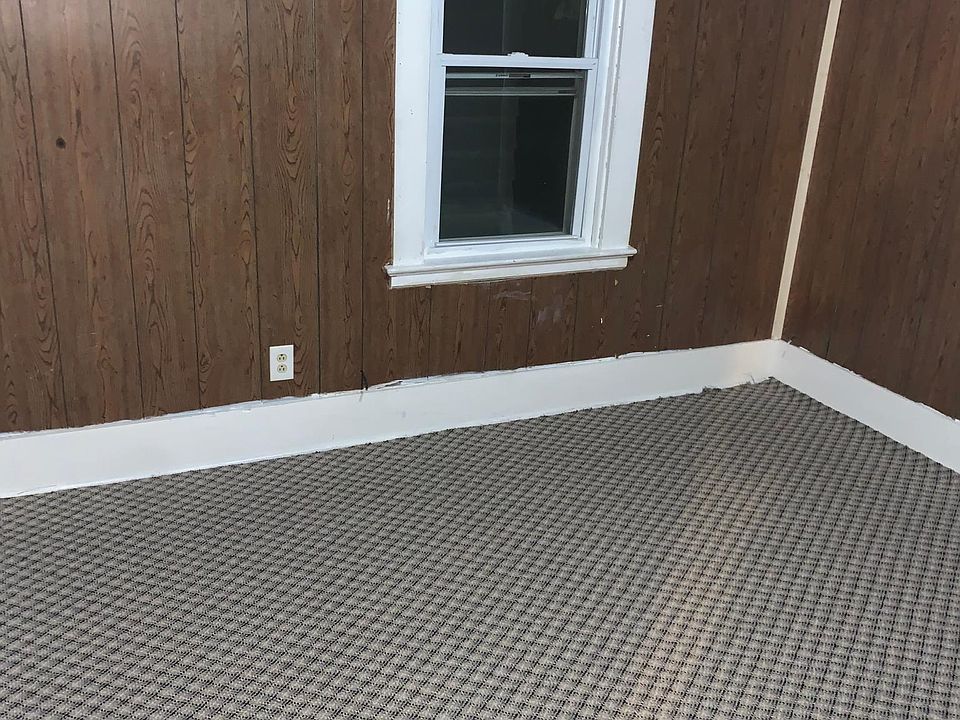 1st image of 103 Newburgh Ave Floor 2